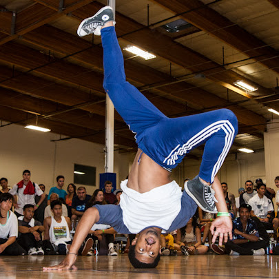 Kenneth Wicks Photo 17
