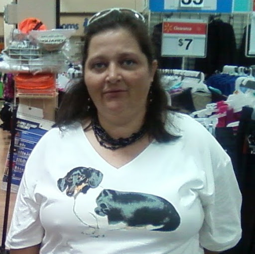 Kimberly Raymond Photo 40