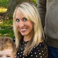 Kristin White Photo 21