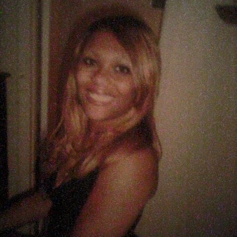Angela Frazier Photo 37