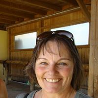 Sandra Halliday Photo 8