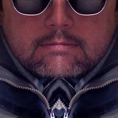 Adam Roe Photo 30