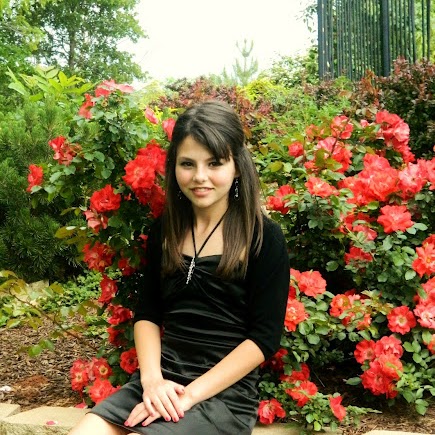 Taylor Bell Photo 22