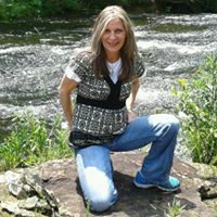Lisa Cleveland Photo 39