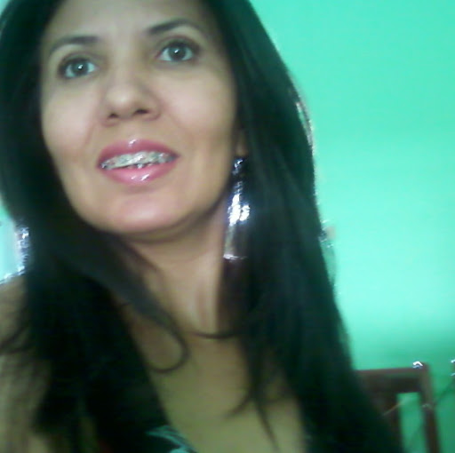 Minerva Silva Photo 28