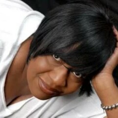 Kimberly Reid Photo 34
