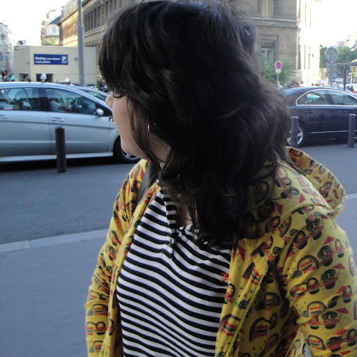 Julia Lobo Photo 19