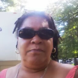 Theresa Sadler Photo 32