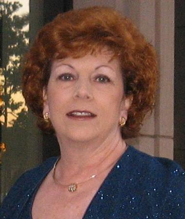Debbie Nichols Photo 9