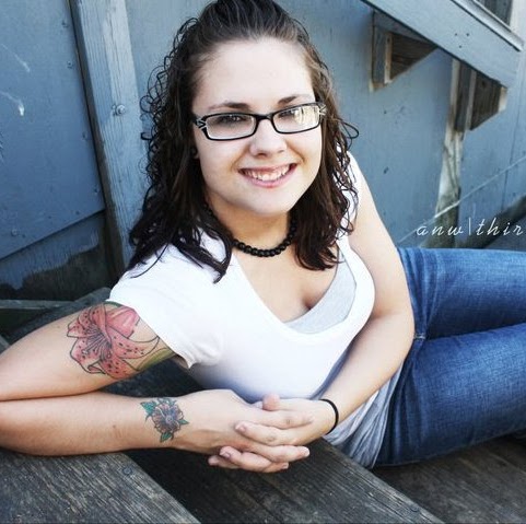 Michelle Skaggs Photo 25