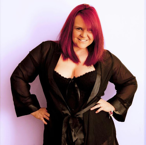 Sally Mason Photo 17