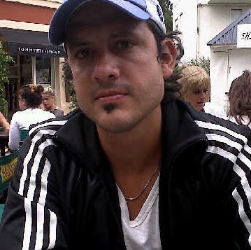 Manuel Franco Photo 47