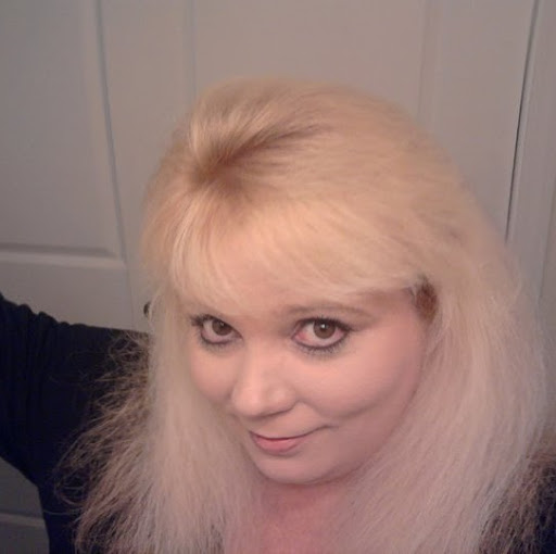 Dawn Greer Photo 38