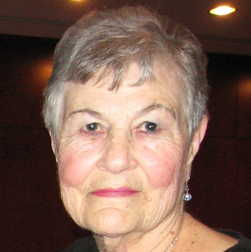 Doris Simmons Photo 27