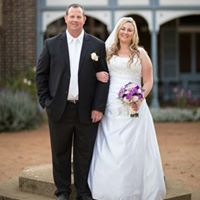 Sarah Bundy Photo 40