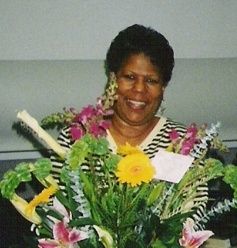 Geraldine Hardy Photo 21