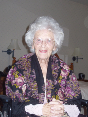 Dorothy Dixon Photo 18