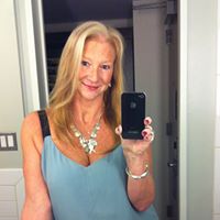 Susan Riley Photo 18