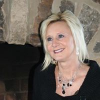 Cynthia Richards Photo 26