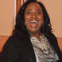 Lorraine Jacobs Photo 33