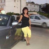 Alma Urrutia Photo 8