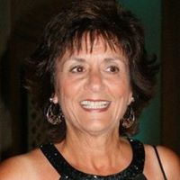 Theresa Miller Photo 11