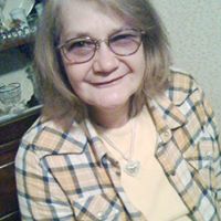 Elizabeth Gavin Photo 23