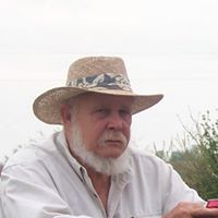 Roger Howell Photo 15