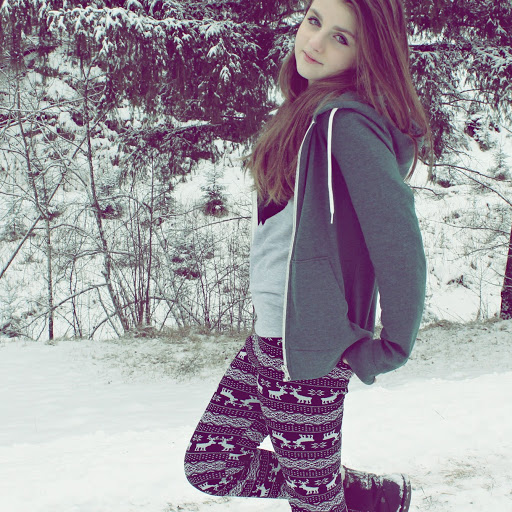 Julia Leitner Photo 2