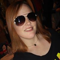 Vikki Reynolds Photo 7