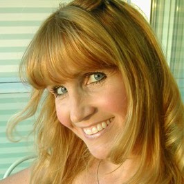 Sandra Halliday Photo 14