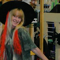 Carolyn Stevens Photo 37