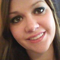 Elizabeth Brandt Photo 26