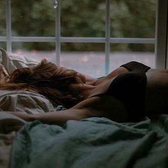Christina Nicholson Photo 8