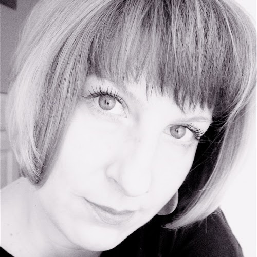 Catherine Barnes Photo 34
