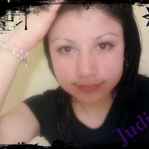 Miriam Reyes Photo 39