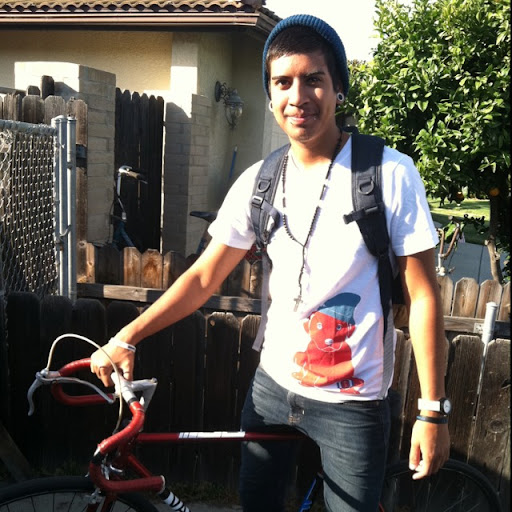 Francisco Paredes Photo 25