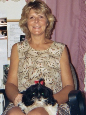 Carol Harris Photo 38