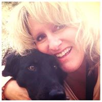 Julie Hummel Photo 30