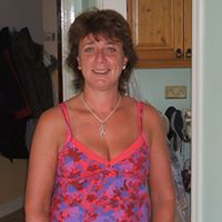 Annette Walton Photo 13