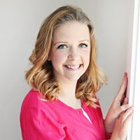 Robyn Ott Photo 1