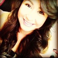 Denise Flores Photo 42