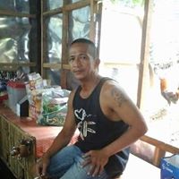 Richard Villegas Photo 14