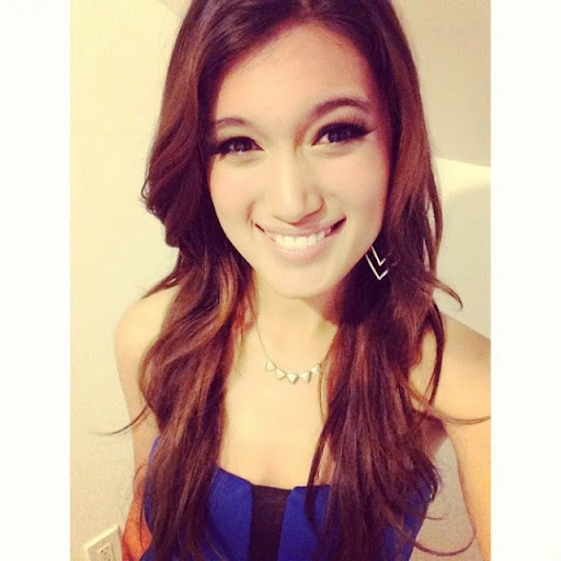 Rachel Wilcox Photo 32