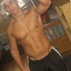 Trevor Larson Photo 28