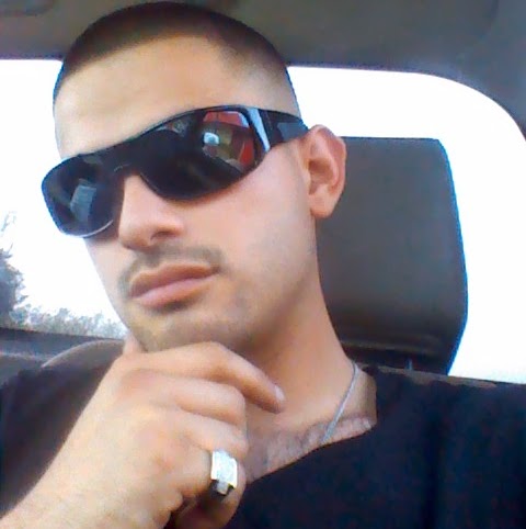 Daniel Ramirez Photo 40