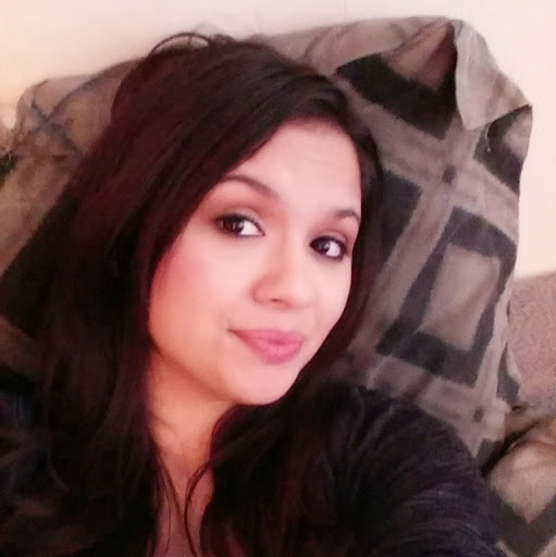 Danielle Mcdonald Photo 34
