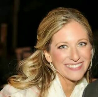 Sara Dickerson Photo 29