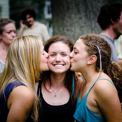 Danielle Brown Photo 22