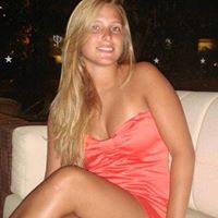 Renee Parker Photo 18